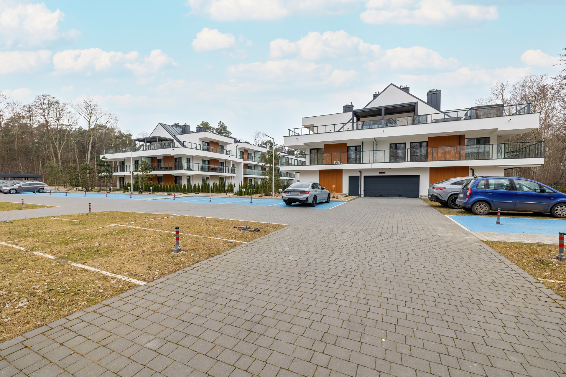Nowoczesne budynki apartamentowe